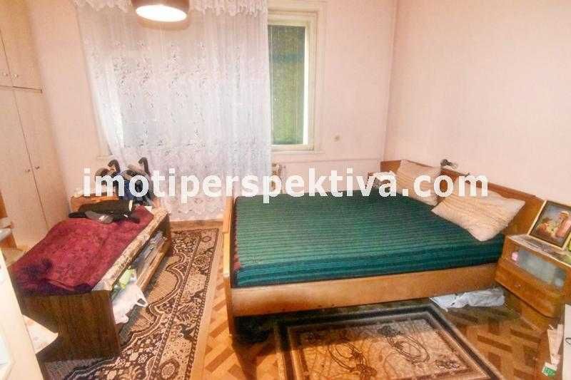 реф.13671 Голям имот в Мараша + 2 тавански стаи с опция усвояване