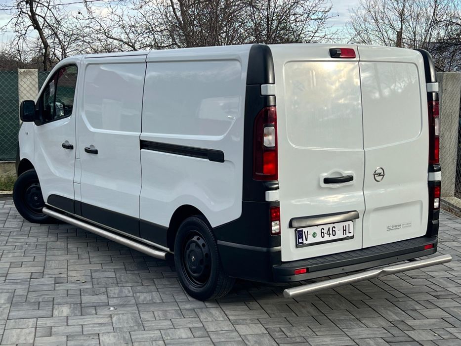 Opel Vivaro - 2017 - Euro 6 - Lung - AC