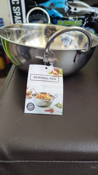 Комплект от 2 броя Красиви Метални Сервировъчни Купи (Serving Pans)