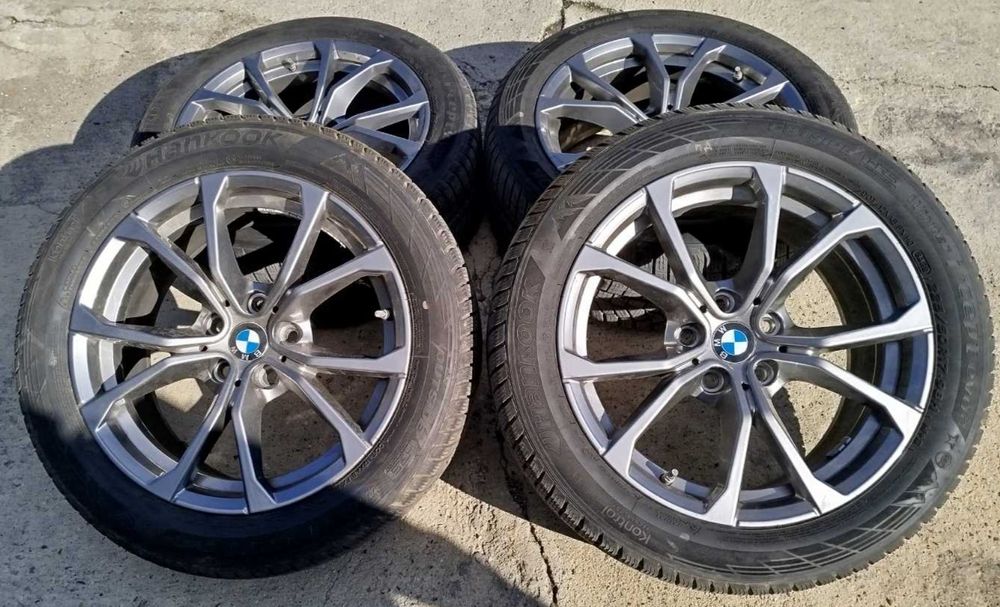 Оригинални джанти с гуми зимни 17 цола  за Bmw G20 G21 дот 2022г.