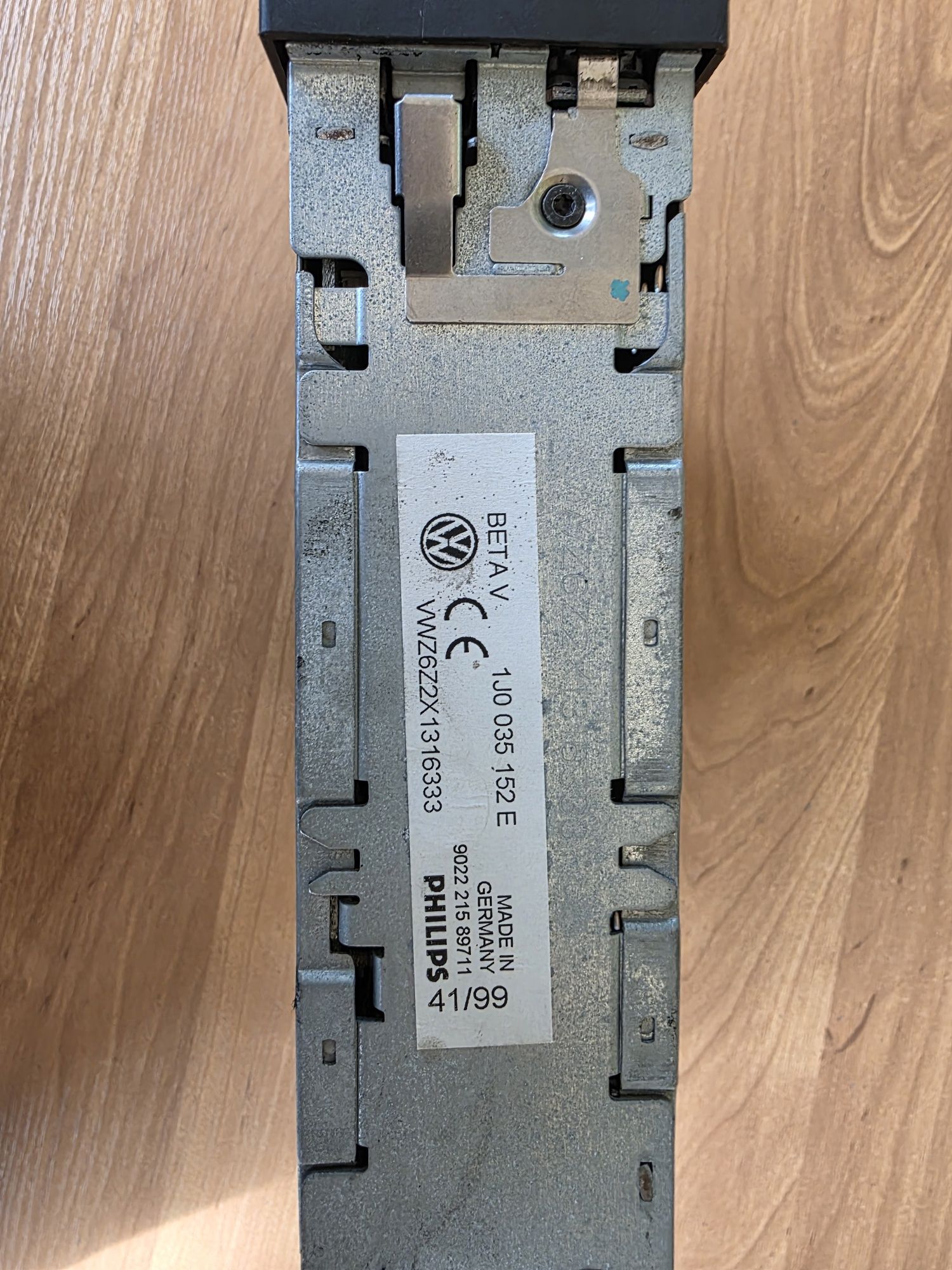Радио Оригинално за VW