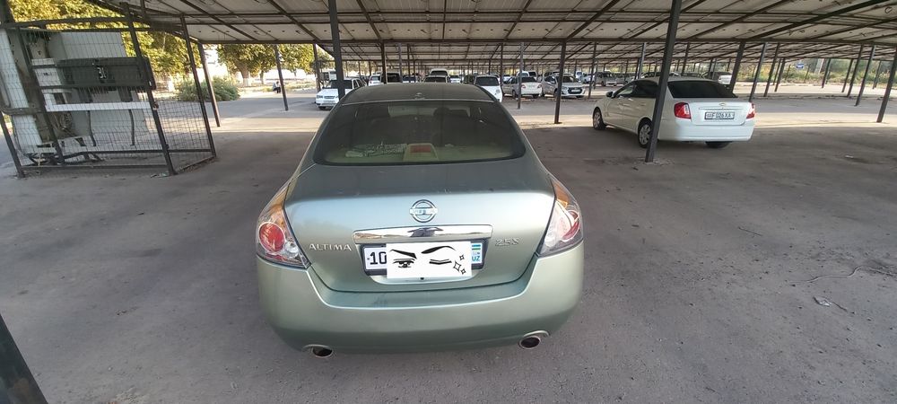 Nissan altima 2008