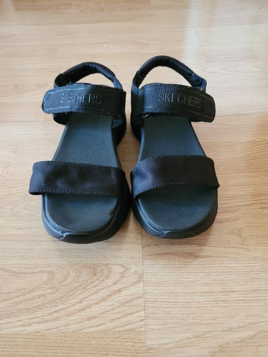 Sandale Skechers D Lux Walker 39