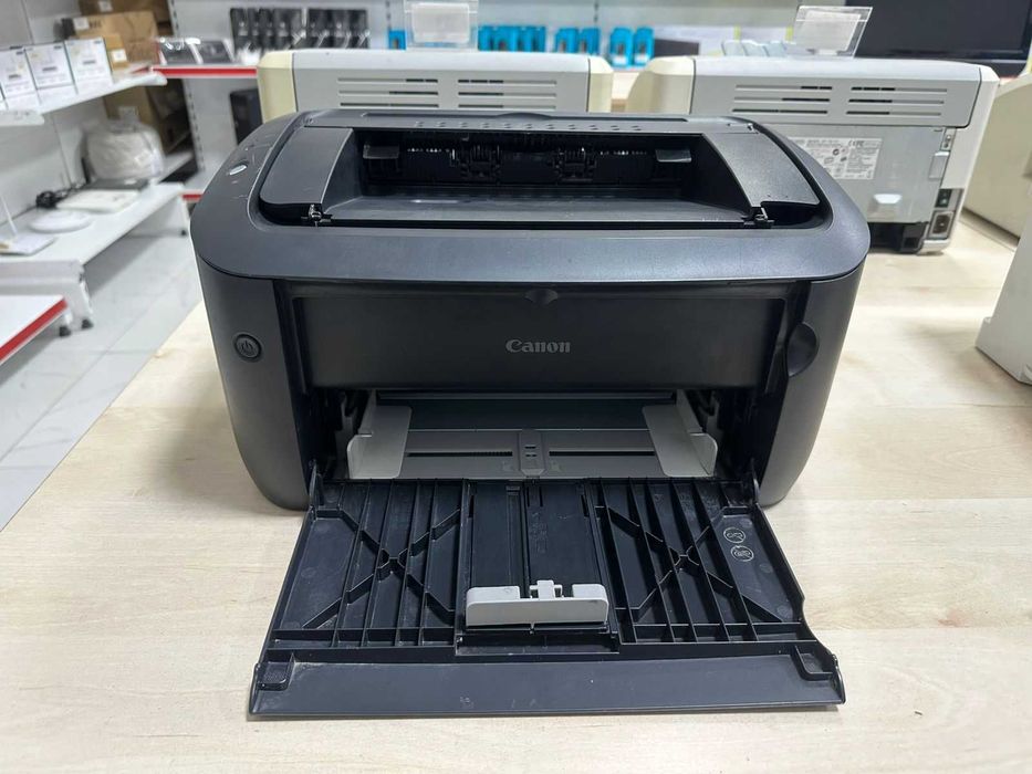 Принтер в отличном состоянии Canon i-SENSYS LBP6030B