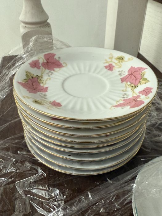 Чайные тарелки 9шт все за 3000