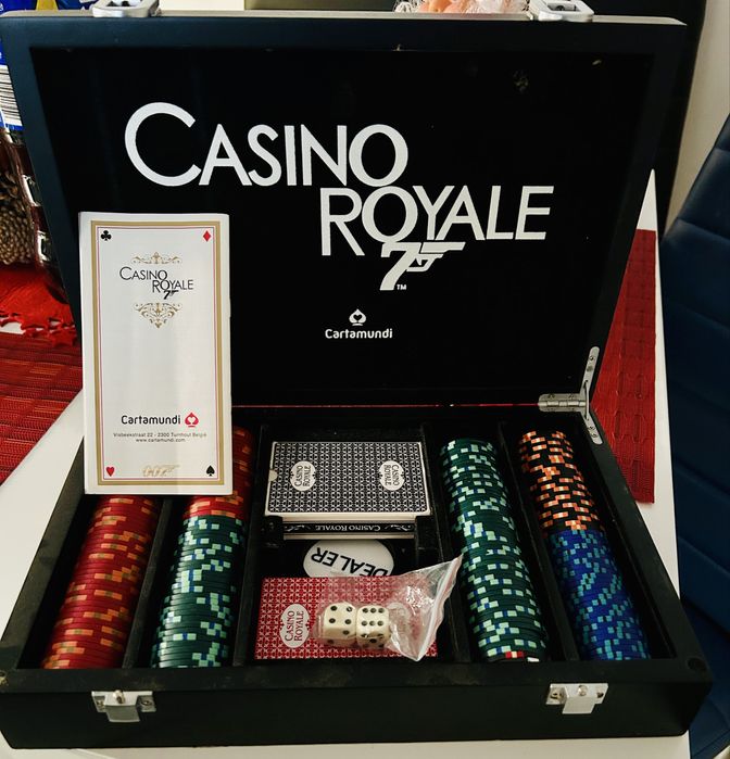 Set poker Casino Royale Cartamundi