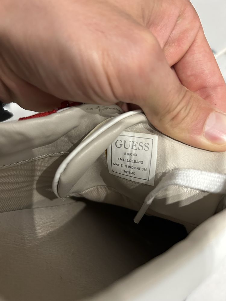 Мъжки обувки Guess