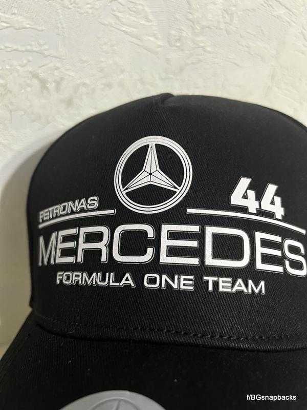 Plus 44 Lewis Hamilton formula 1 формула1 Луис Хамитън шапка merceds