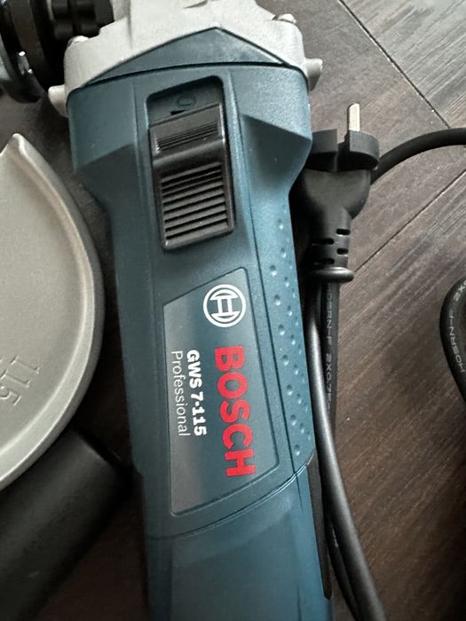 Bosch GWS 7-115 professional