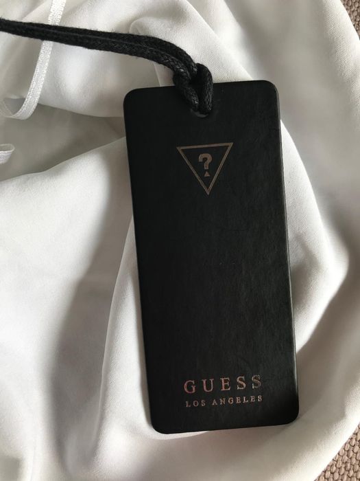 Top alb Guess de vara