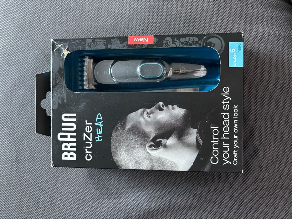 Mașina de tuns părul Braun