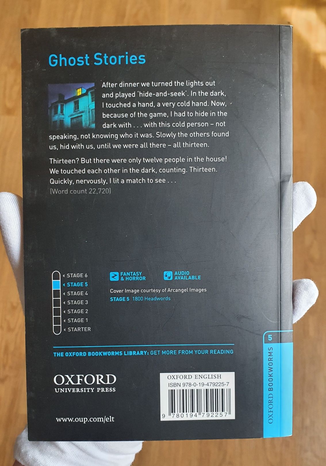 Oxford bookworms, книга на английском языке