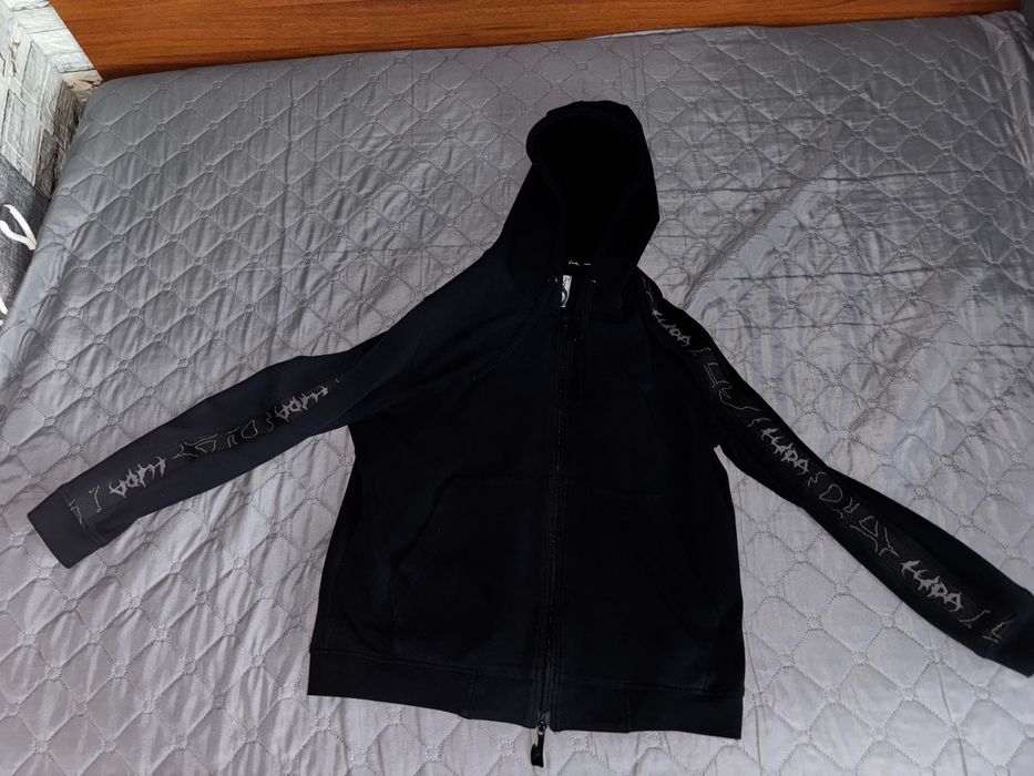 Рядък суичър luda