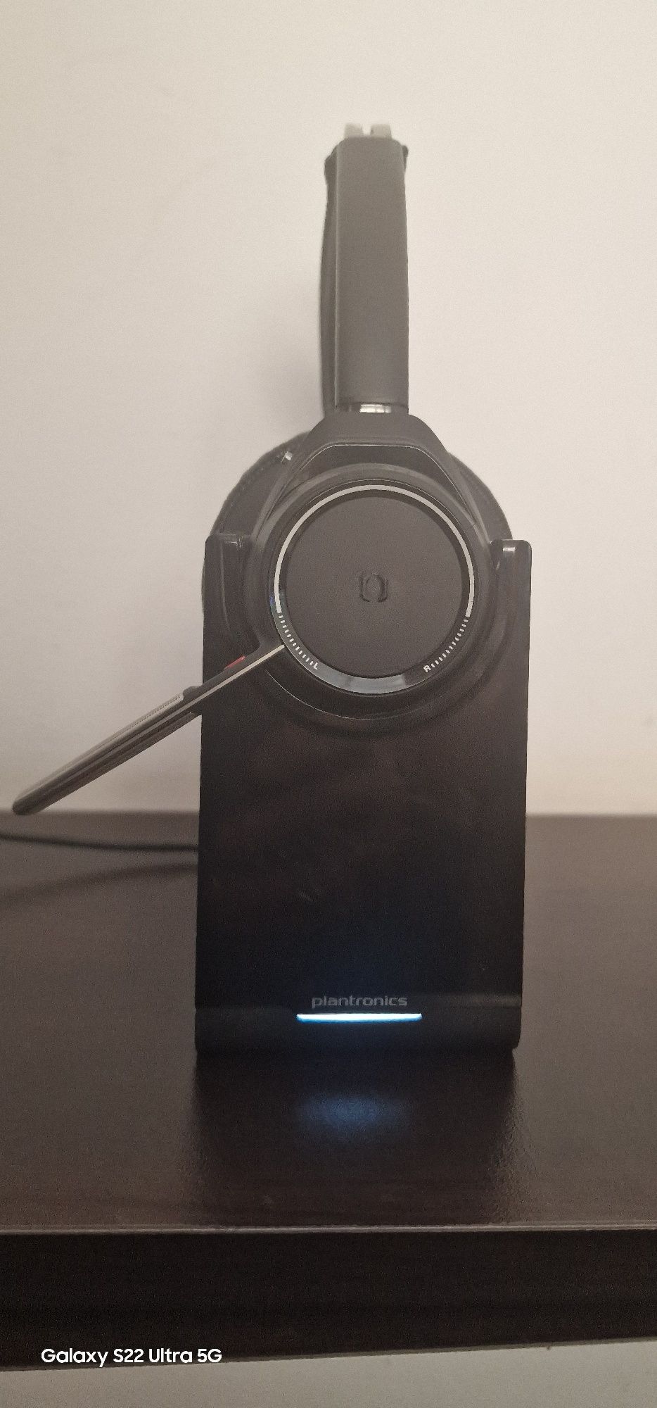 Plantronics voyager focus