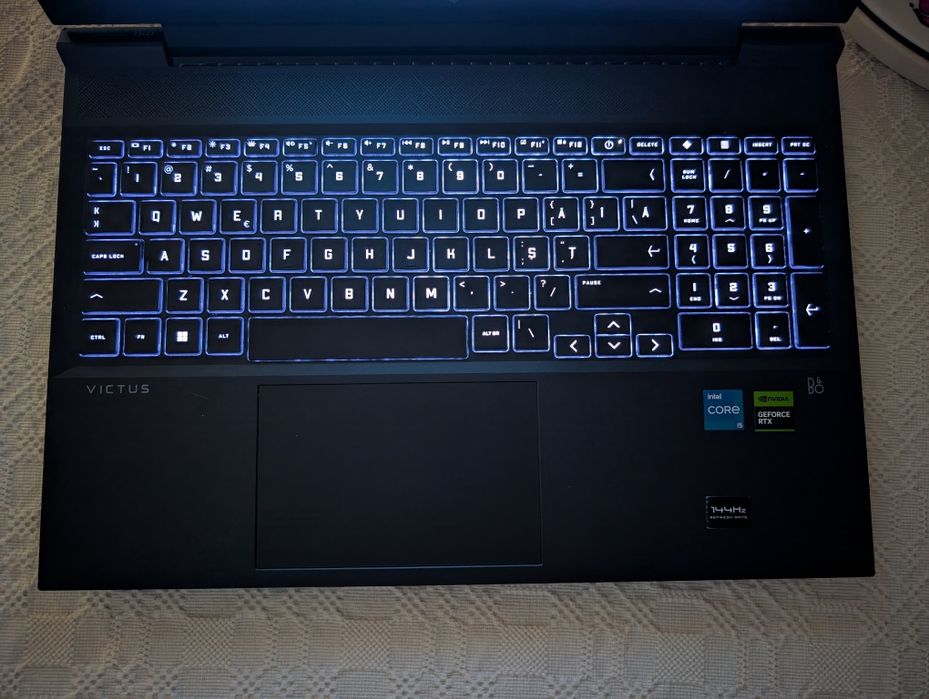 HP-VICTUS 16-d1015nq - Gaming
