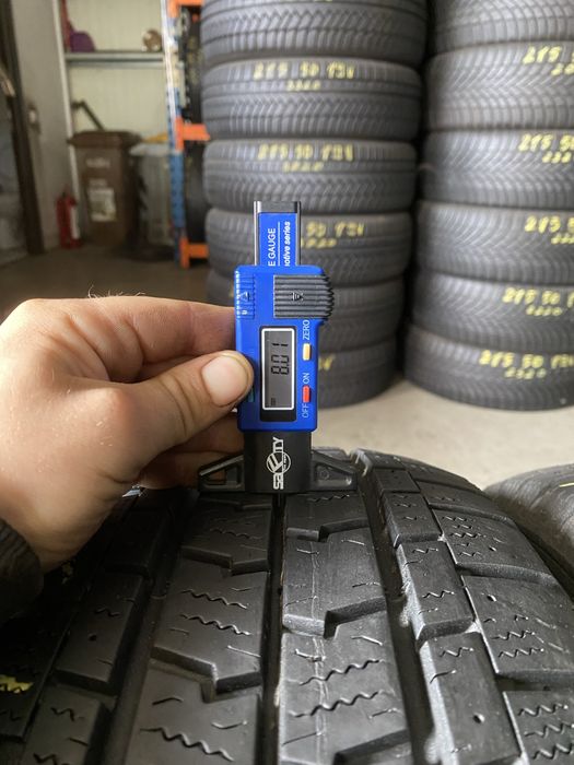 Anvelope iarna 215/65/15C Goodyear Cargo Ultra Grip 215 65 15C R15C