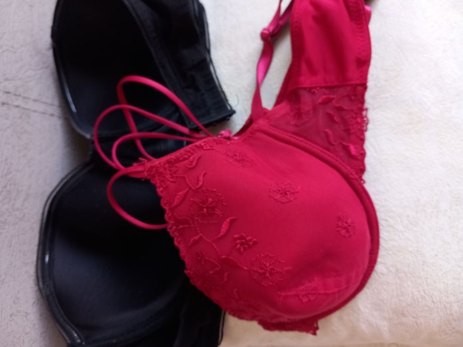Set 2 sutiene marimea 80 C