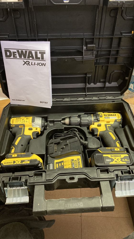 Dewalt ударен винтоверт DCD778 + импакт