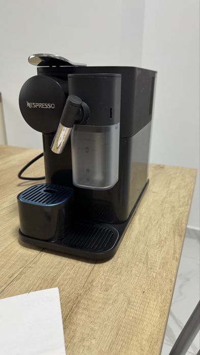 Delonghi Nespresso Lattissima One Resigilat