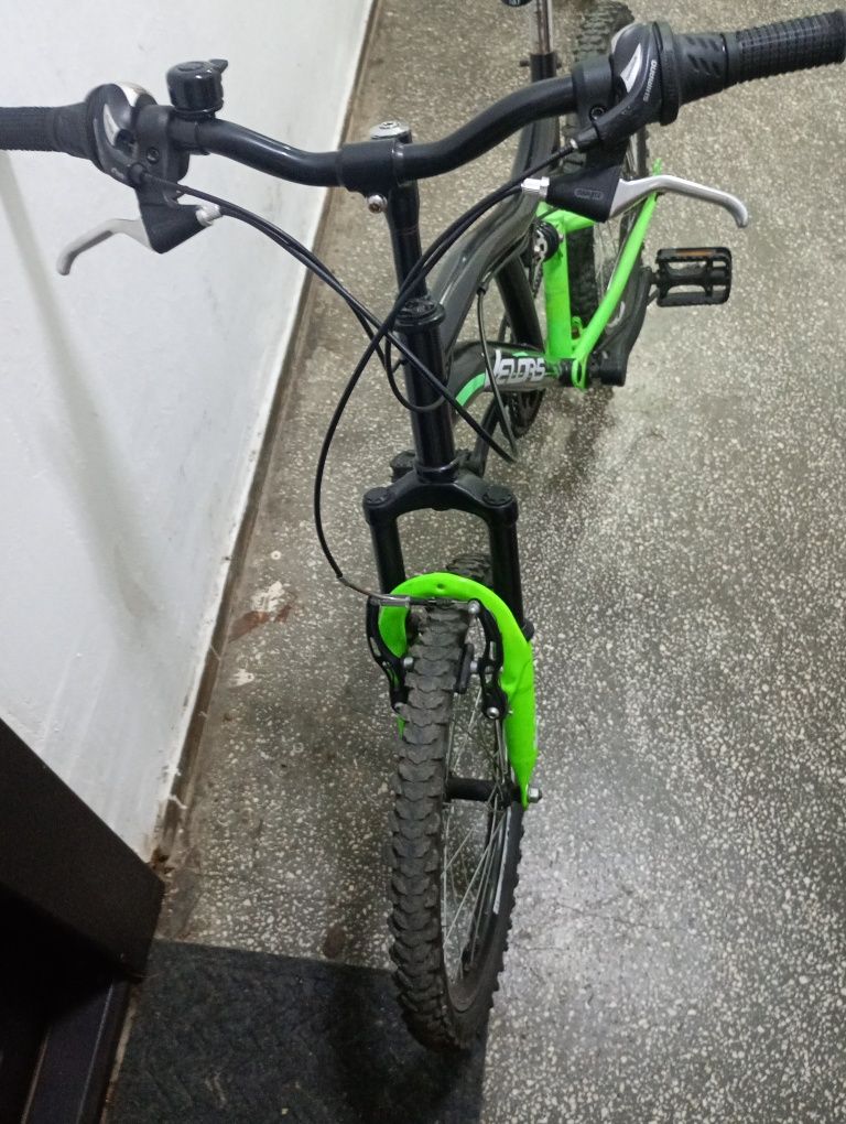 Bicicletă  velors mtb full suspension