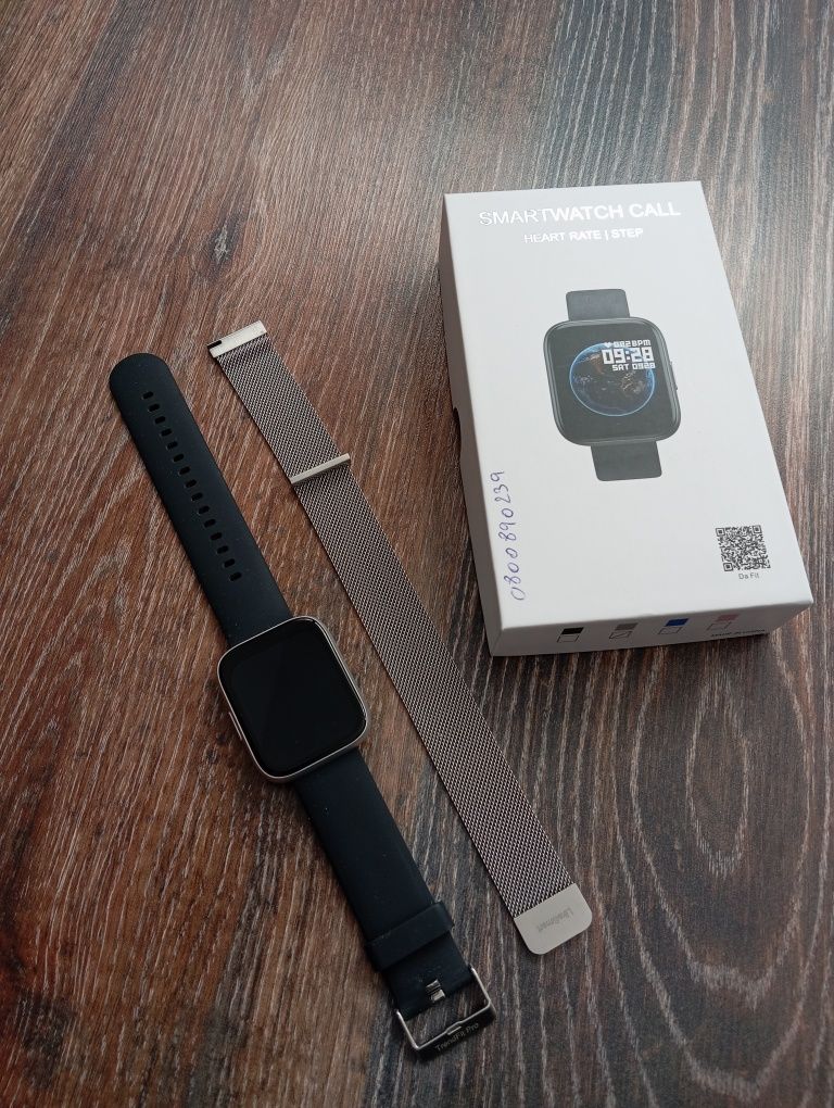 Smartwatch AMOLED nou
