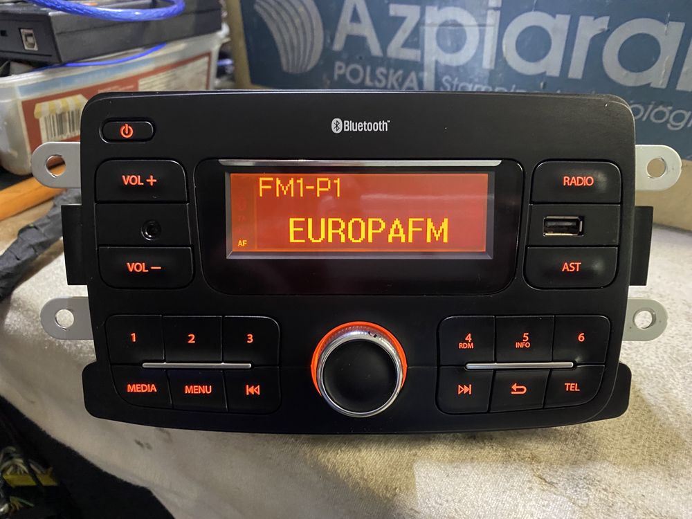 Radio cd/Mp3/aux/bluetouth Dacia Logan, Sandero,Duster, Doker