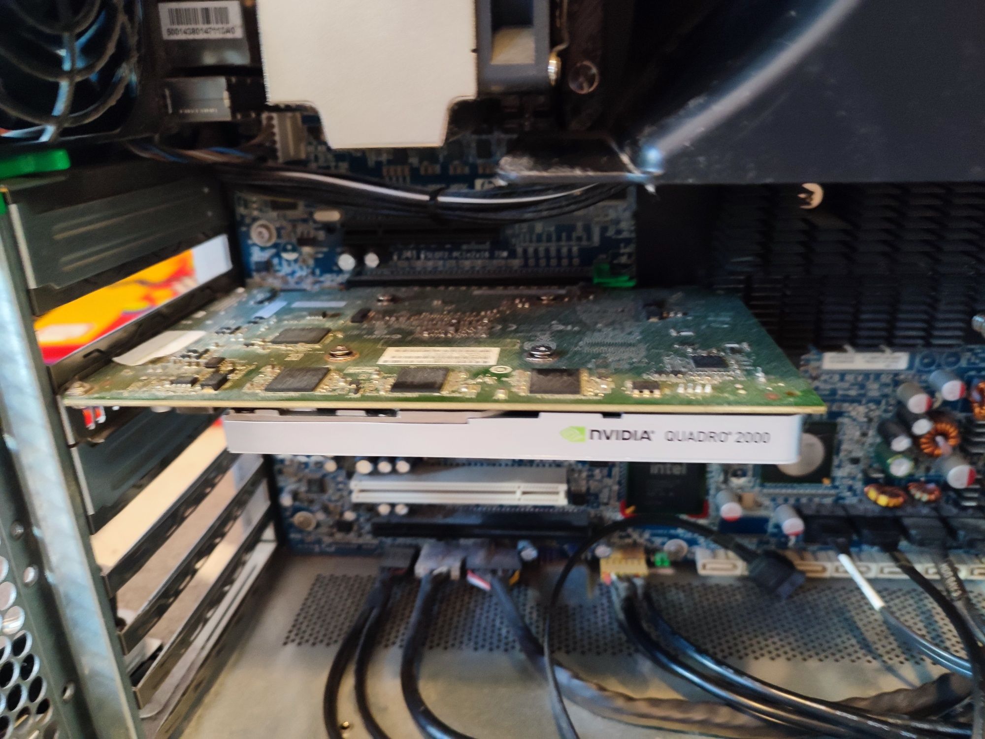 HP Z800 2x Xeon X5650, 32GB RAM, Quadro 2000, Win11 Pro - Гейминг