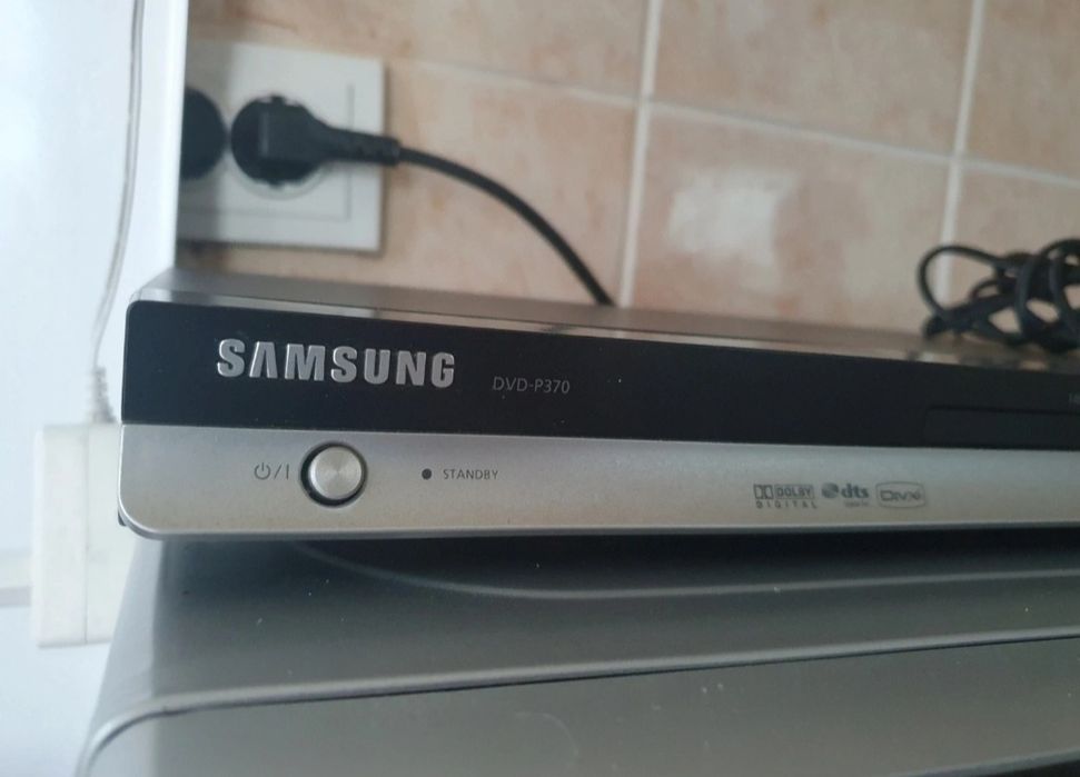 DVD Samsung -P370, cu telecomandă
