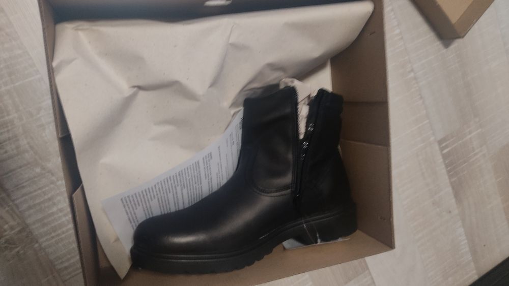 Мъжки боти от ест. кожа, 43 номер, супер качество!