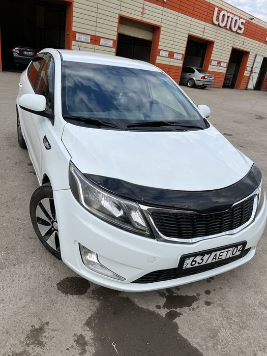 Киа  рио продам корец