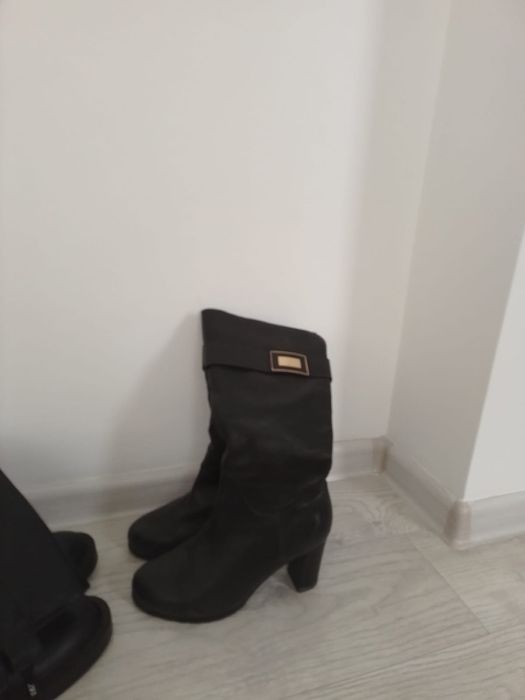 Продам осенние сапоги