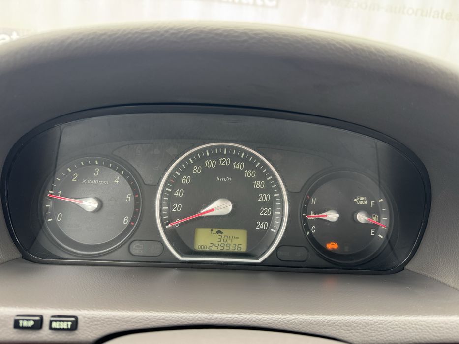 HYUNDAi Sonata 2009 diesel 2.0 crdi 6+1 trepte RATE FiXE AVANS 0%