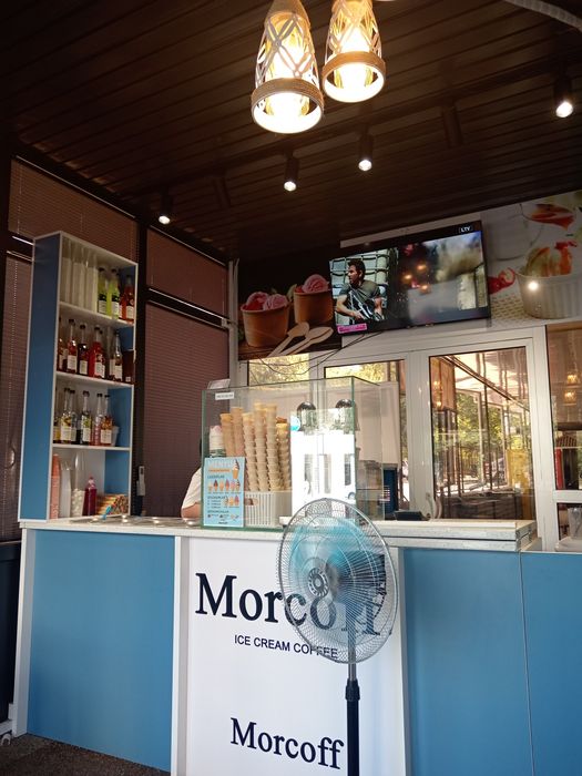 Музқаймоқ бизнеси учун мебел тўплами