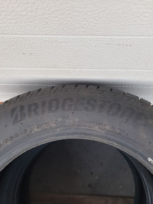 Летни гуми 2 броя BRIDGESTONE Turanza T005 205 55 R16 дот 2320