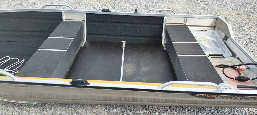 Barca de aluminiu cu motor Yamaha 15cp