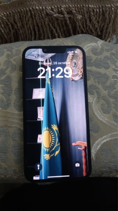 Айфон 13 128ГБ акб84