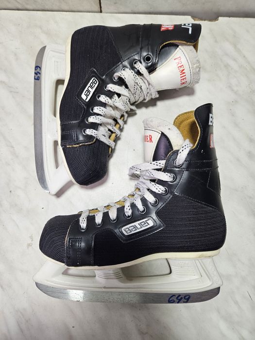 Patine 649 hochei hockey  Bauer marime 36  ( 23  cm)
