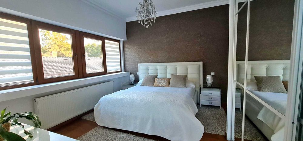 Apartament deosebit situat ultracentral .
