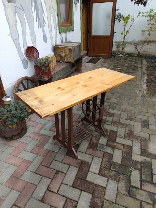 Masa sau birou blat larice