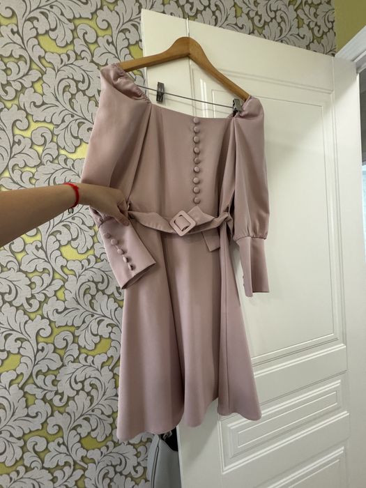 Платье коктельное