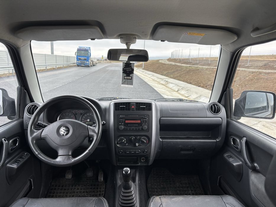 Suzuki Jimny 2009