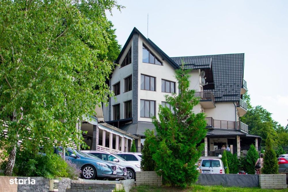 Vand Hotel La Cheie in zona Linistita la 15 Km de Bacau