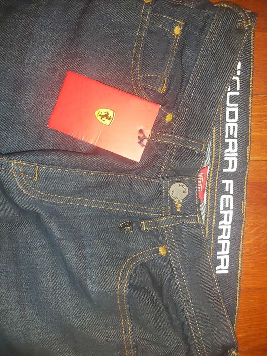 Vand Blugi Ferarri-originali,noi,blue colour