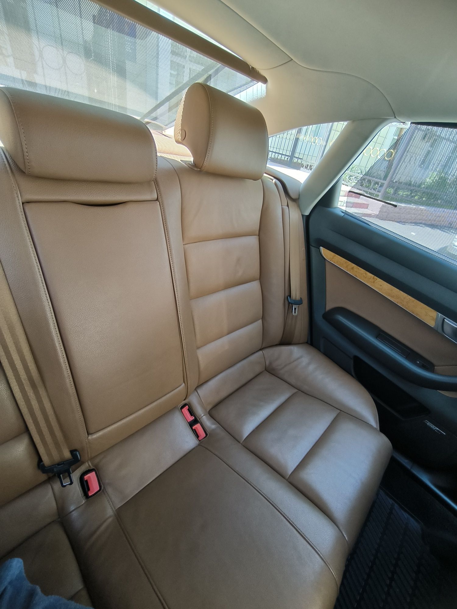 Audi A6 3.2 quattro