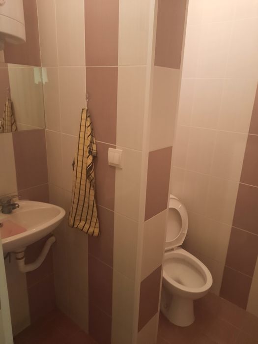 Дава се под наем Магазин в Плевен, Идеален център - 70 кв.м за 500 € - Снимка #4