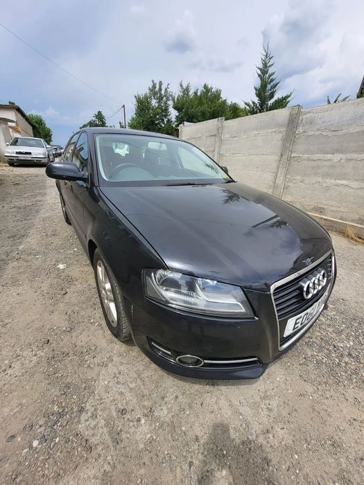 Bara fata / Aripa fata stanga/ Capota fata Audi A3 2011