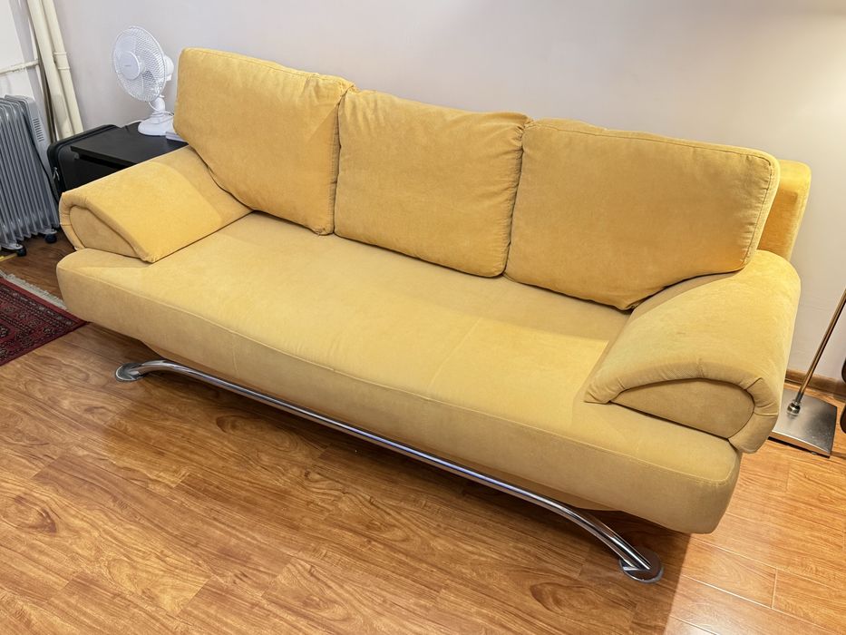 Vând canapea extensibilă