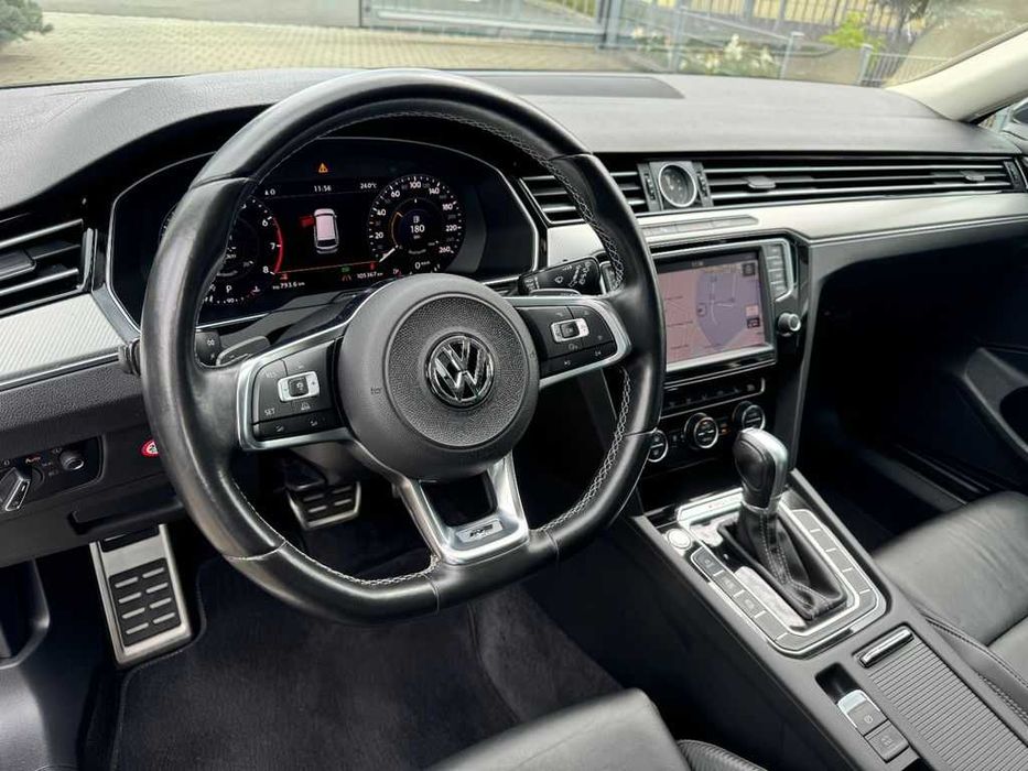 Inchirieri auto Bucuresti - masina de inchiriat Passat Break