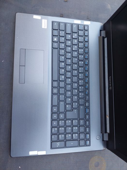 Dezmembrez Laptop Terra mobile