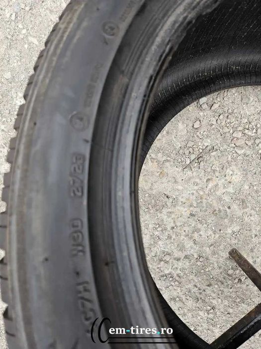 SET 2 Anvelope Iarna 275/40 R18 BRIDGESTONE Blizzak LM005 103V